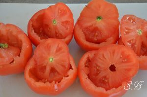 tomates vidées des tomates farcies
