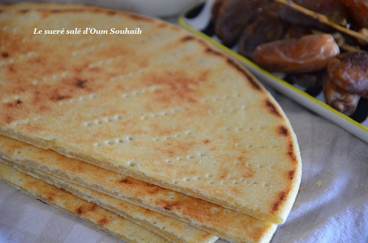 galette plate-kesra-sans-levure-oum-souhaib-ramadan-menu-samia-bouchenafa