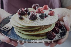 pancakes pistache-coco-fruits-rouges
